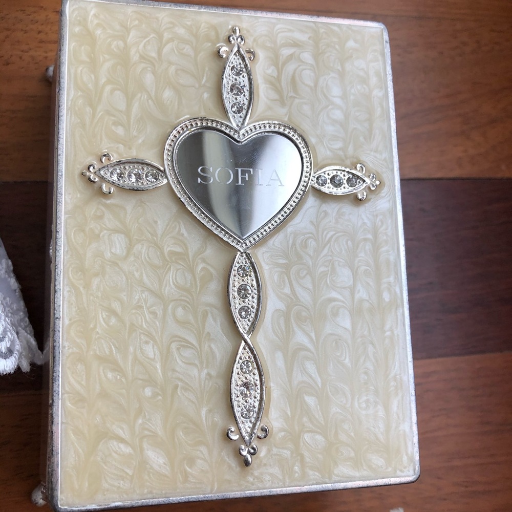 Personalized SOFIA First Communion bundle - Picture 10 of 16